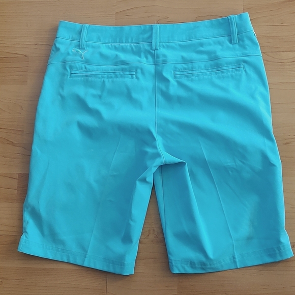 Puma Golf Shorts - Picture 2 of 7